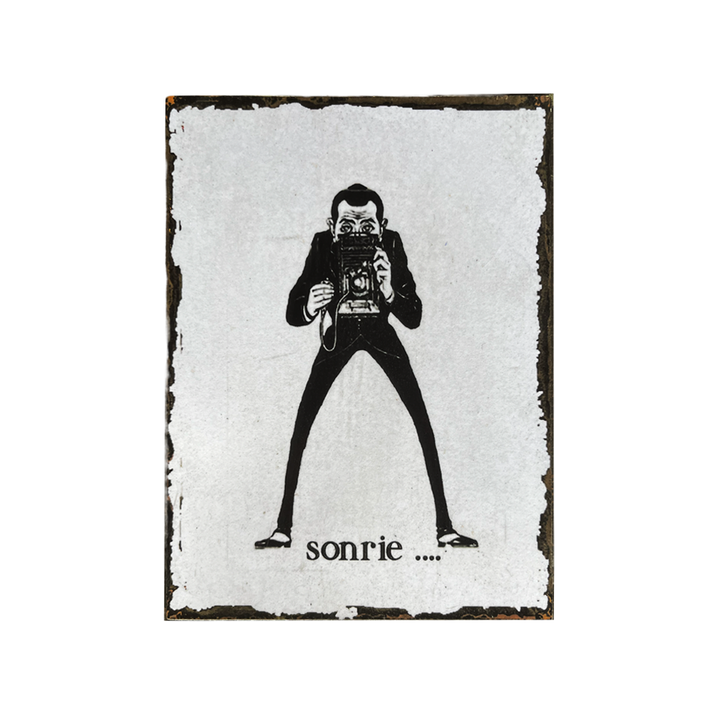 AFICHE "SONRRIE"