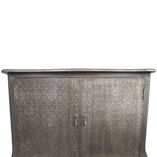 Cómoda peltre relieve