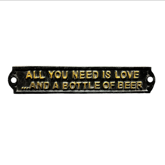 Placa "All you need is love"