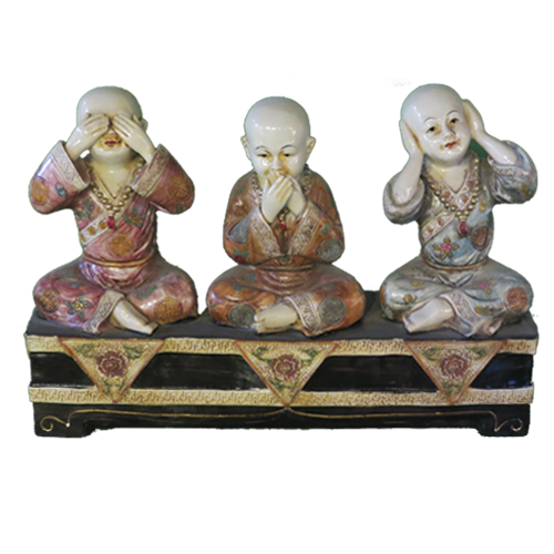 Trio monjes pedestal