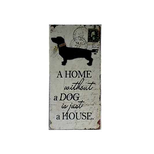 Afiche "A home without dog"